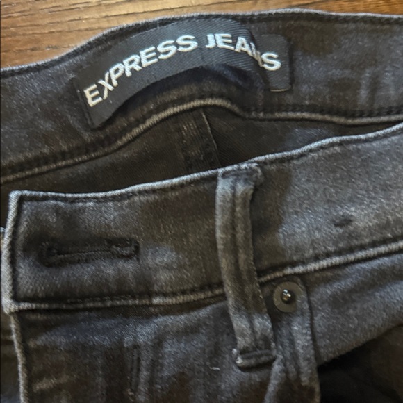 Express Women's Dark Jeans - Picture 4 of 8